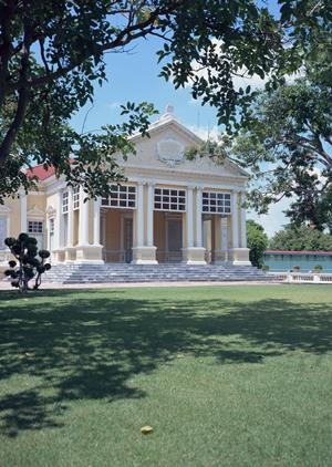 福岡市博多区にある東横INN博多駅前祇園の魅力と詳細情報