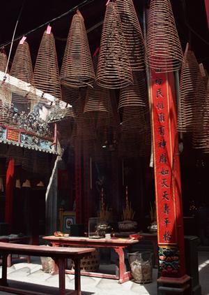 【2024年最新版】神戸市中心部で快適に過ごせるおすすめビジネスホテル：東横INN神戸湊川公園の魅力とポイント